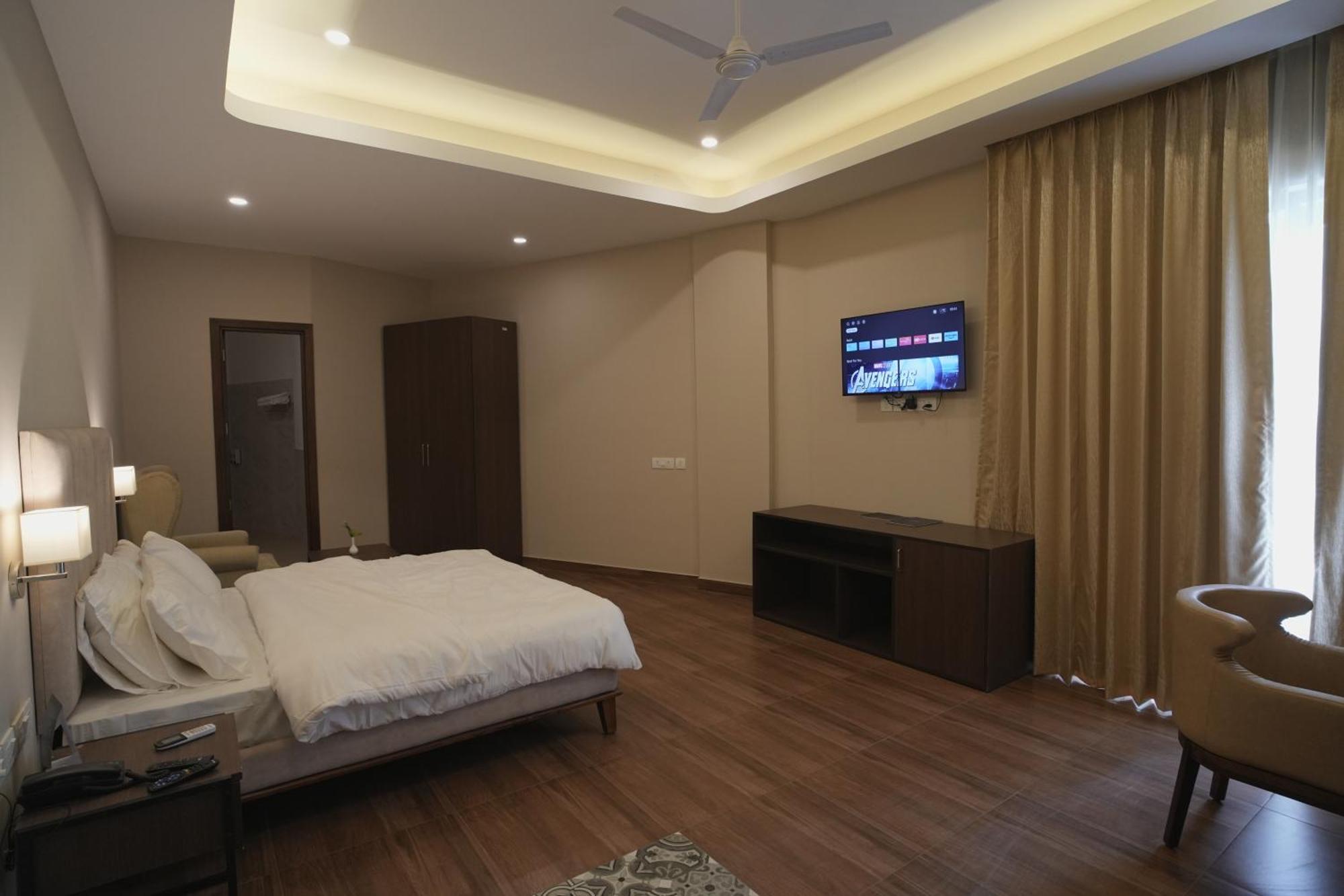 Hotel Tdi Club Retreat Sector-110 à Mohali Extérieur photo